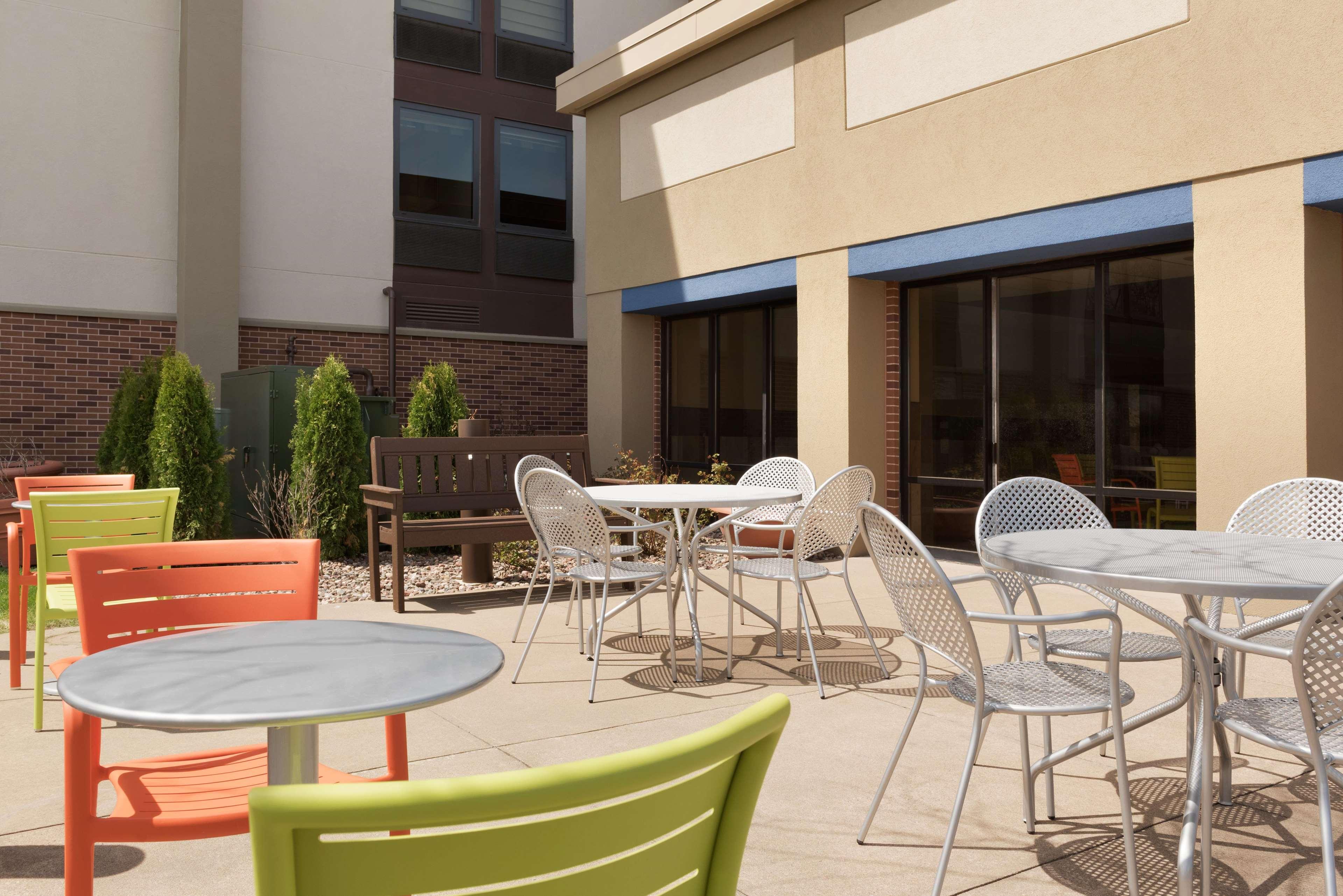 Hampton Inn Appleton-Fox River Mall Area Εξωτερικό φωτογραφία