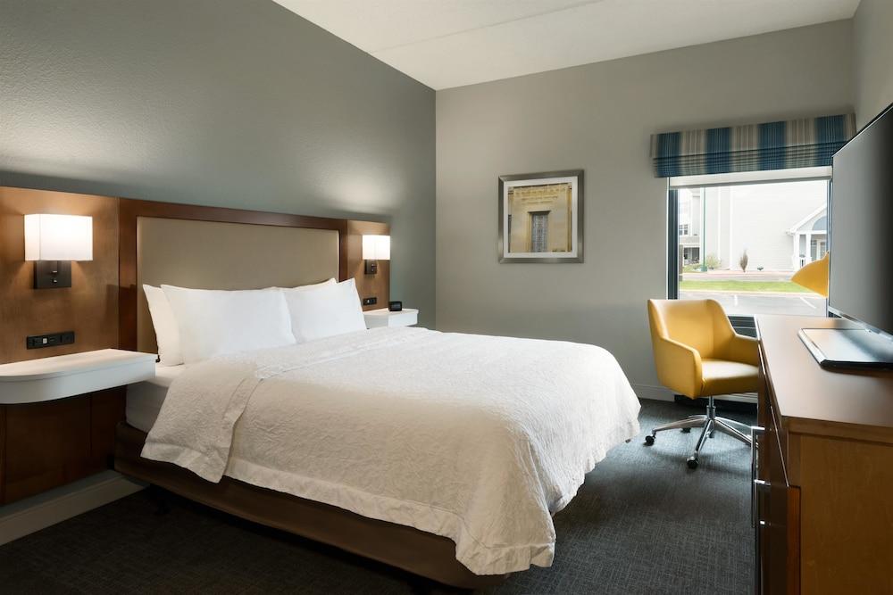 Hampton Inn Appleton-Fox River Mall Area Εξωτερικό φωτογραφία