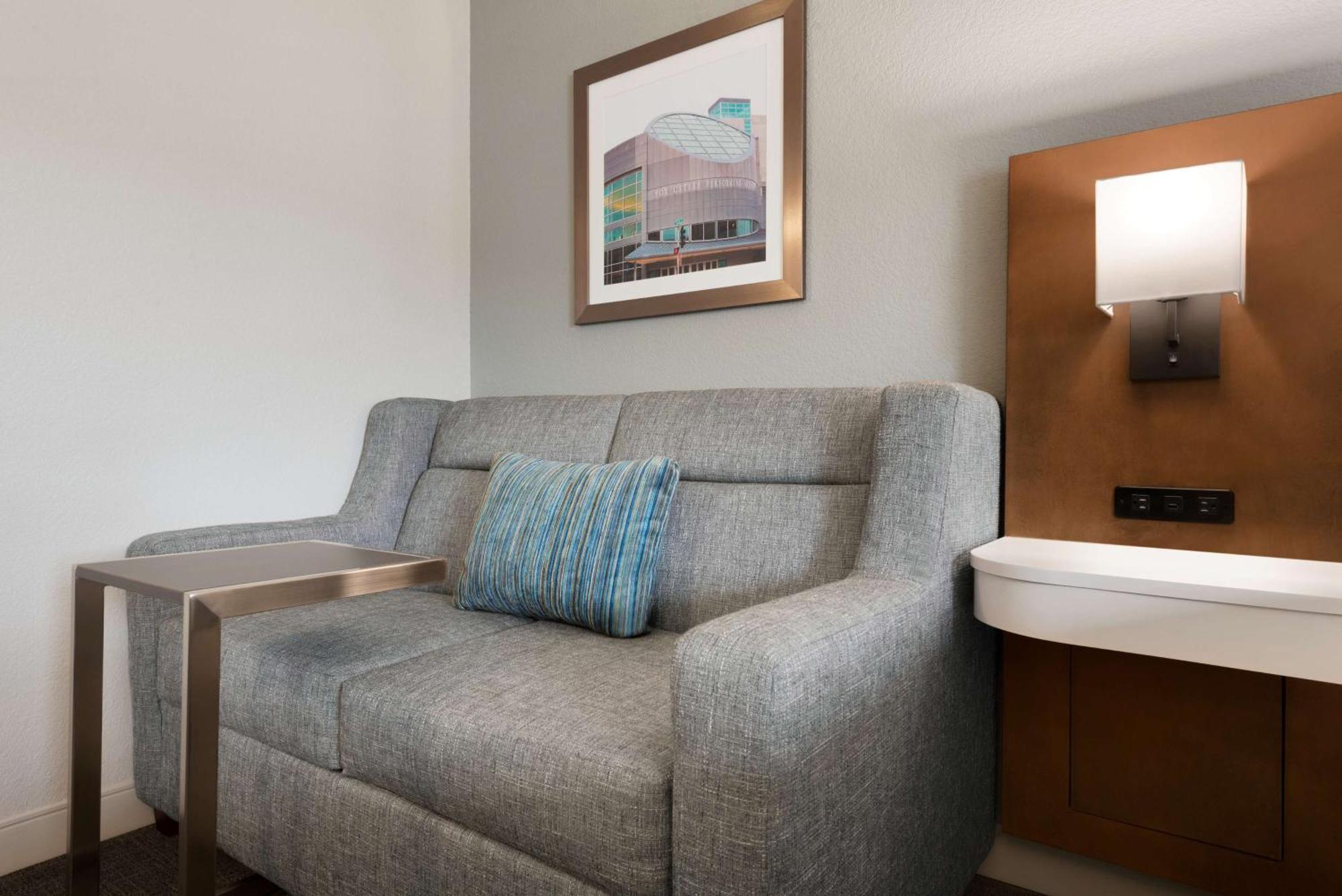 Hampton Inn Appleton-Fox River Mall Area Εξωτερικό φωτογραφία
