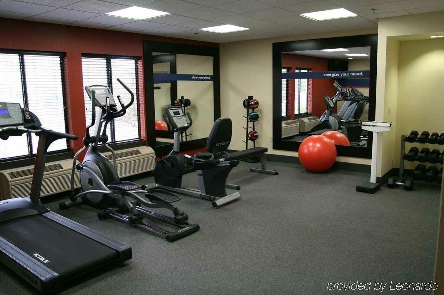 Hampton Inn Appleton-Fox River Mall Area Εξωτερικό φωτογραφία