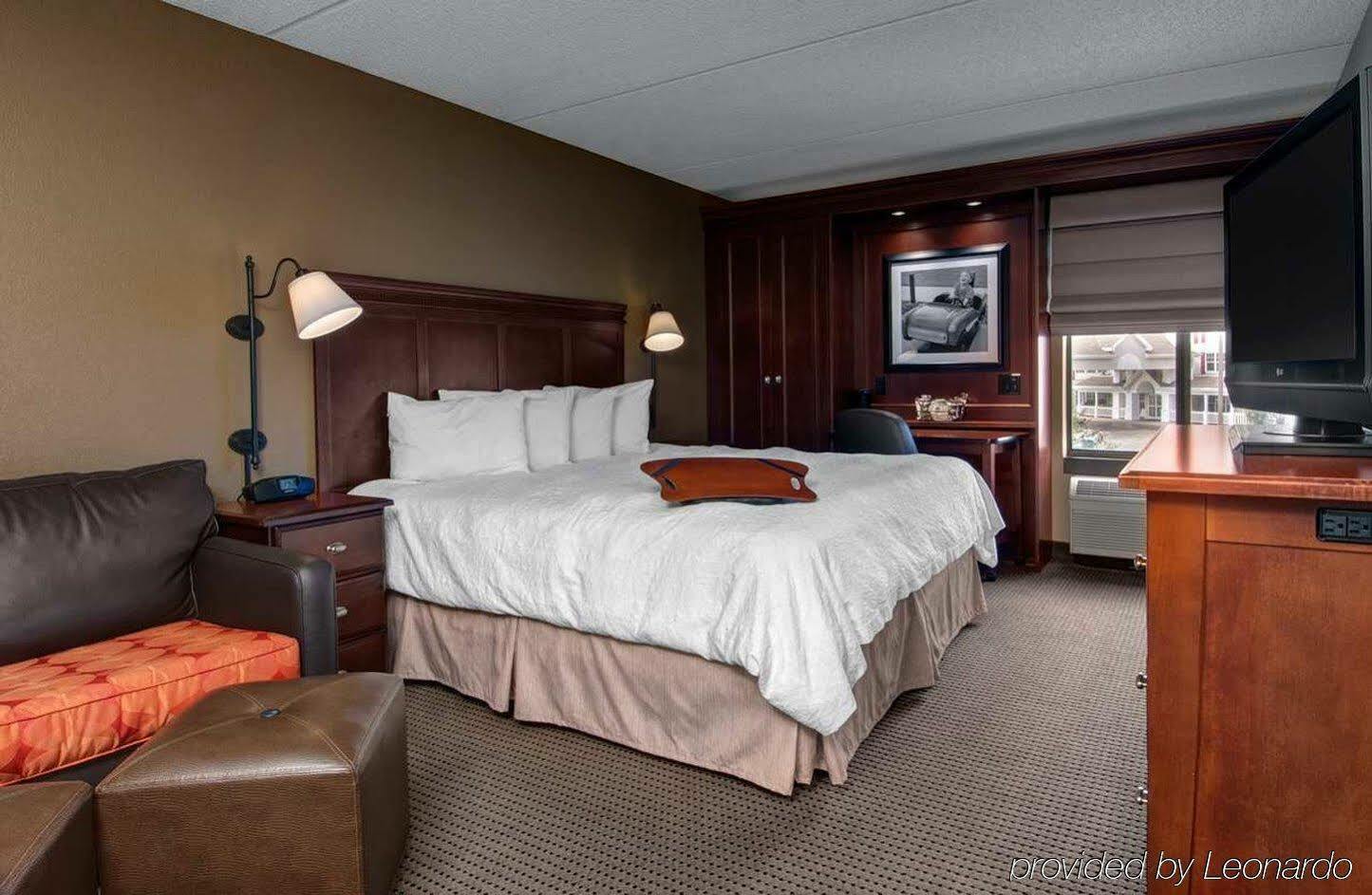 Hampton Inn Appleton-Fox River Mall Area Εξωτερικό φωτογραφία