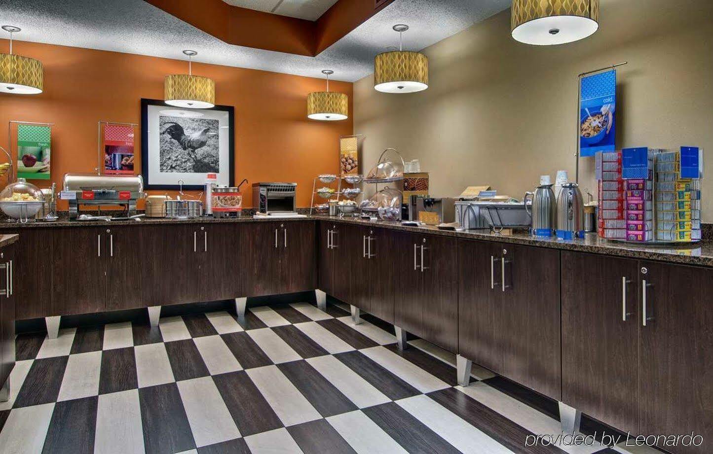 Hampton Inn Appleton-Fox River Mall Area Εξωτερικό φωτογραφία